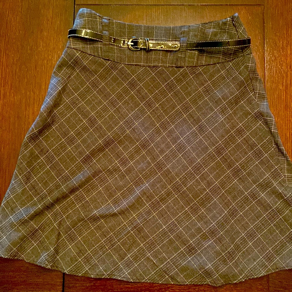 Charcoal plaid skirt